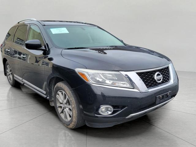 2015 Nissan Pathfinder Vehicle Photo in Appleton, WI 54913