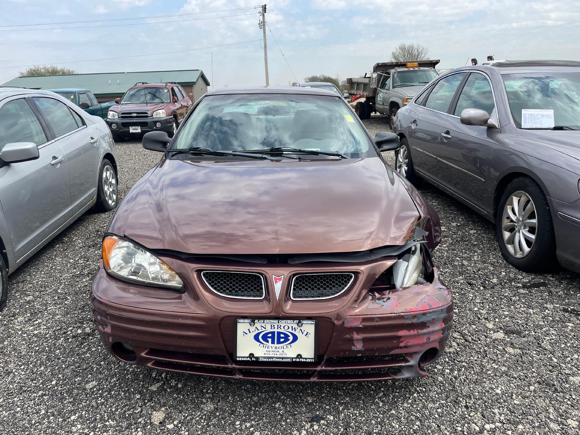 Used 2000 Pontiac Grand Am SE1 with VIN 1G2NF52E0YC526282 for sale in Genoa, IL