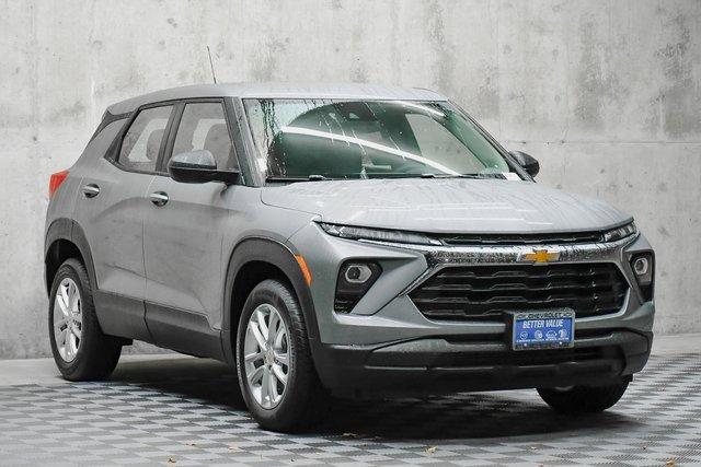 2024 Chevrolet Trailblazer Vehicle Photo in EVERETT, WA 98203-5662