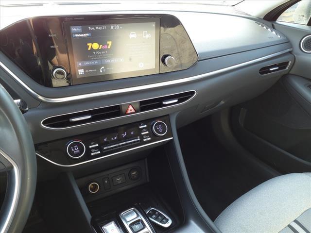 2020 Hyundai SONATA Vehicle Photo in Peoria, IL 61615