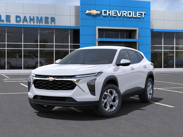 2024 Chevrolet Trax Vehicle Photo in TOPEKA, KS 66609-0000