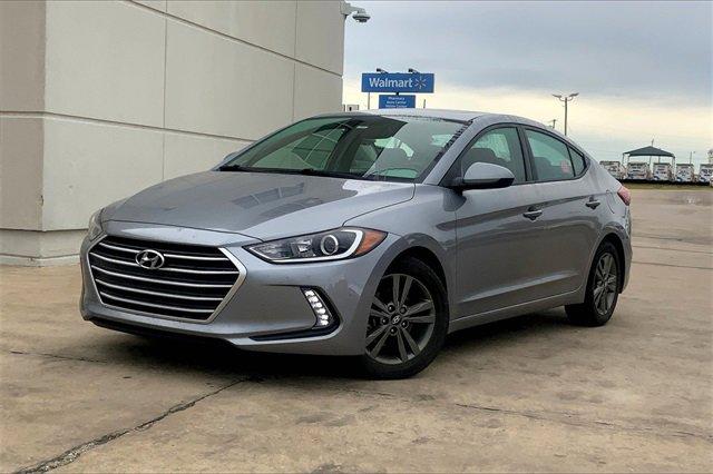 2017 Hyundai ELANTRA Vehicle Photo in TOPEKA, KS 66609-0000