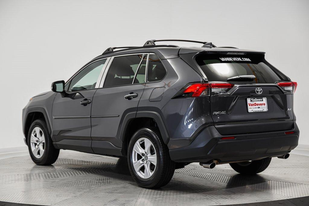 2019 Toyota RAV4 Vehicle Photo in AKRON, OH 44320-4088