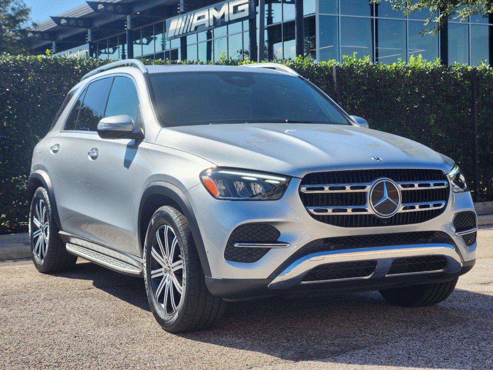 2025 Mercedes-Benz GLE Vehicle Photo in HOUSTON, TX 77079