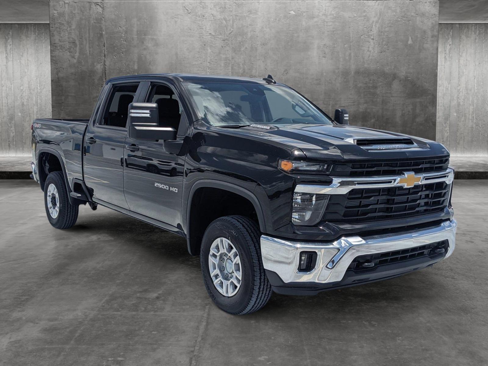 2024 Chevrolet Silverado 2500 HD Vehicle Photo in PEMBROKE PINES, FL 33024-6534