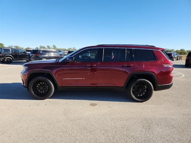 Used 2023 Jeep Grand Cherokee L Laredo with VIN 1C4RJKAG7P8772261 for sale in Eastland, TX