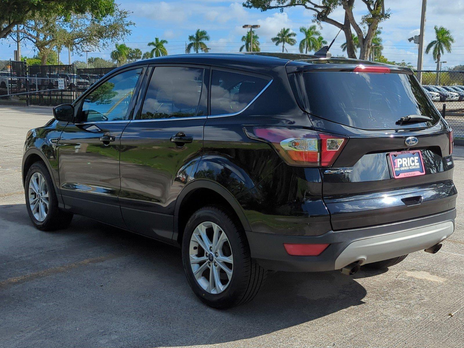 2019 Ford Escape Vehicle Photo in Margate, FL 33063