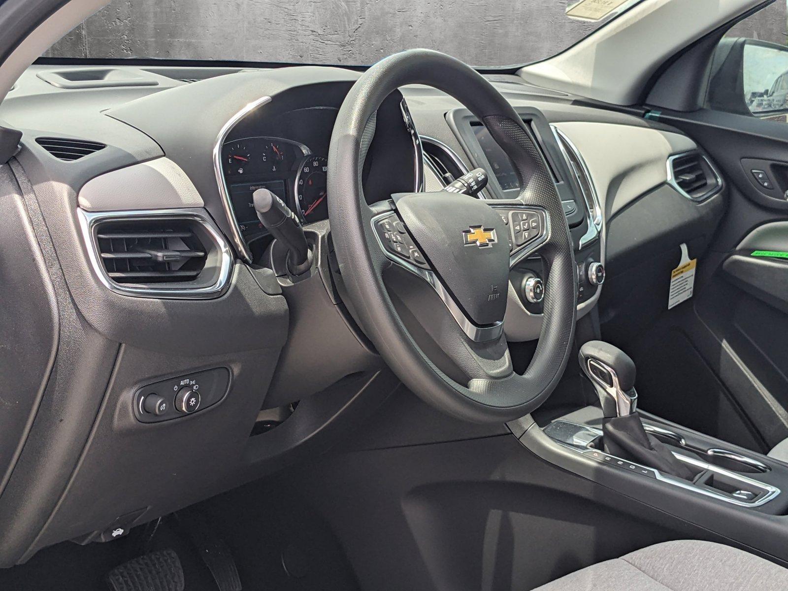 2024 Chevrolet Equinox Vehicle Photo in PEMBROKE PINES, FL 33024-6534