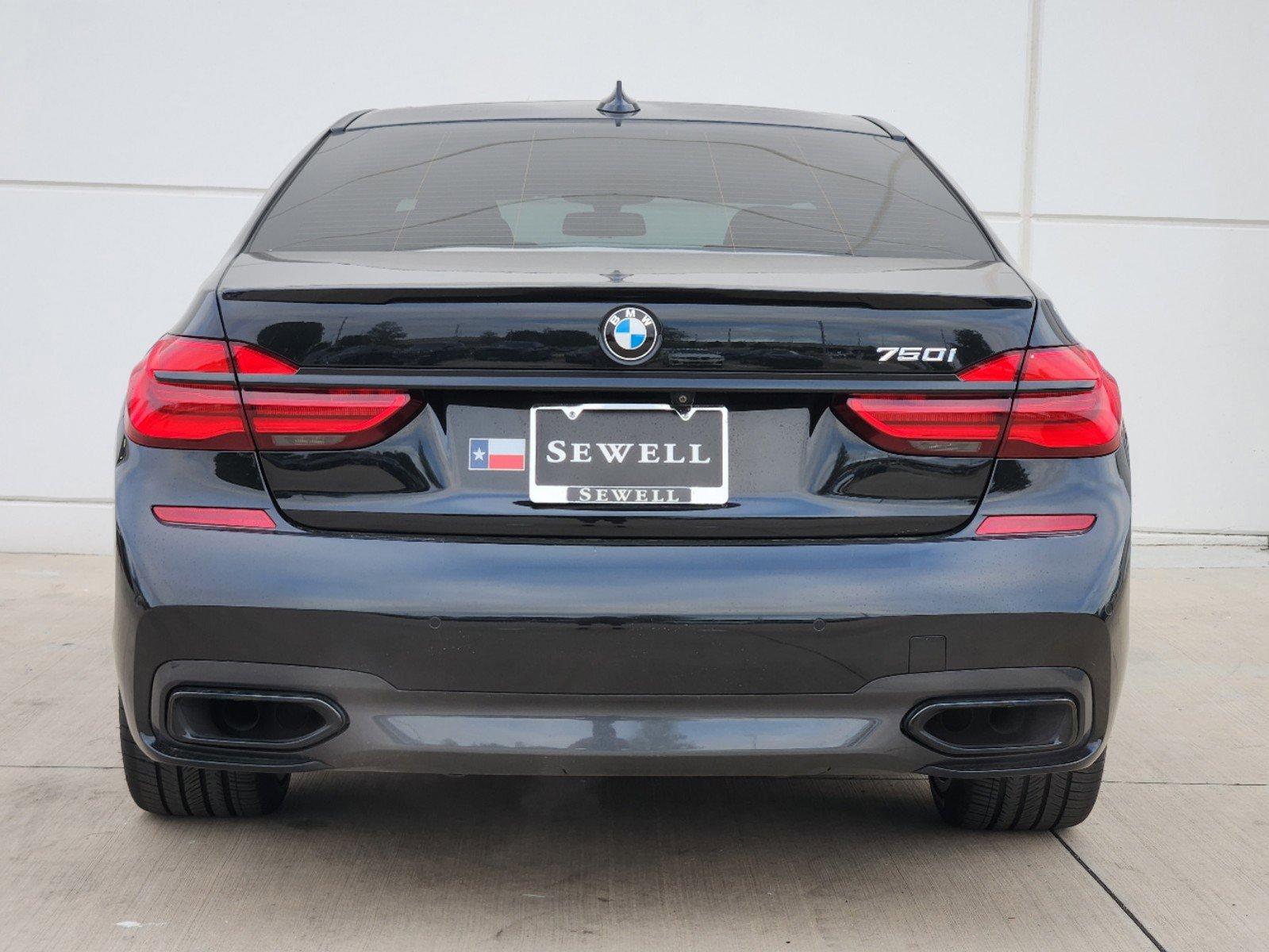 2018 BMW 750i Vehicle Photo in PLANO, TX 75024