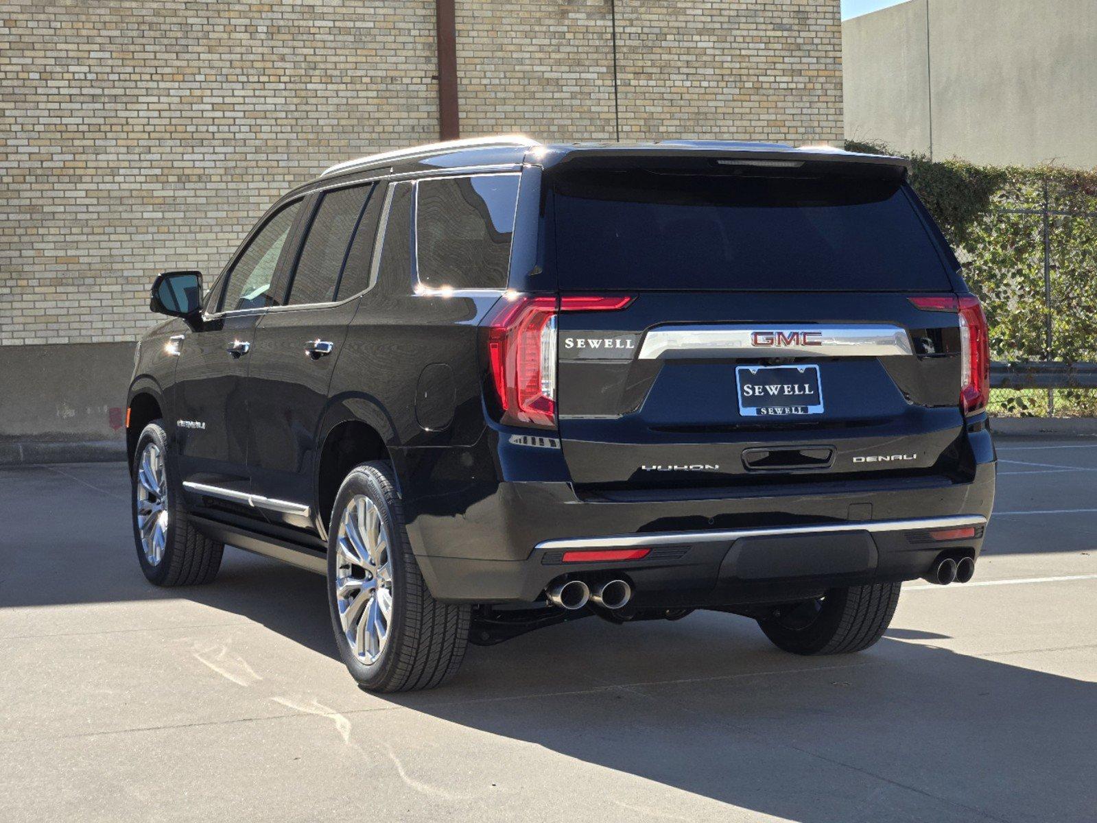 2024 GMC Yukon Vehicle Photo in DALLAS, TX 75209-3016