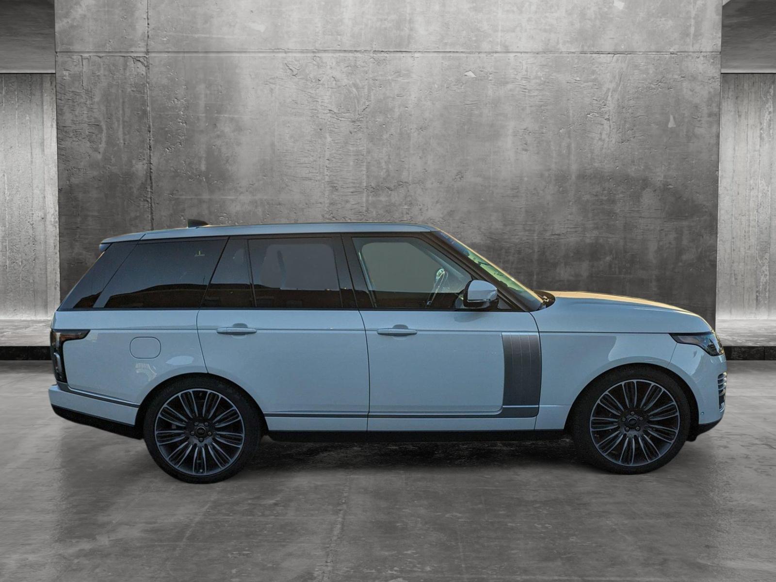 2021 Land Rover Range Rover Vehicle Photo in Bethesda, MD 20852