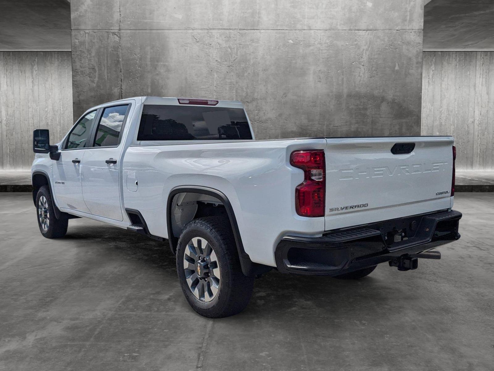 2025 Chevrolet Silverado 2500 HD Vehicle Photo in MIAMI, FL 33134-2699