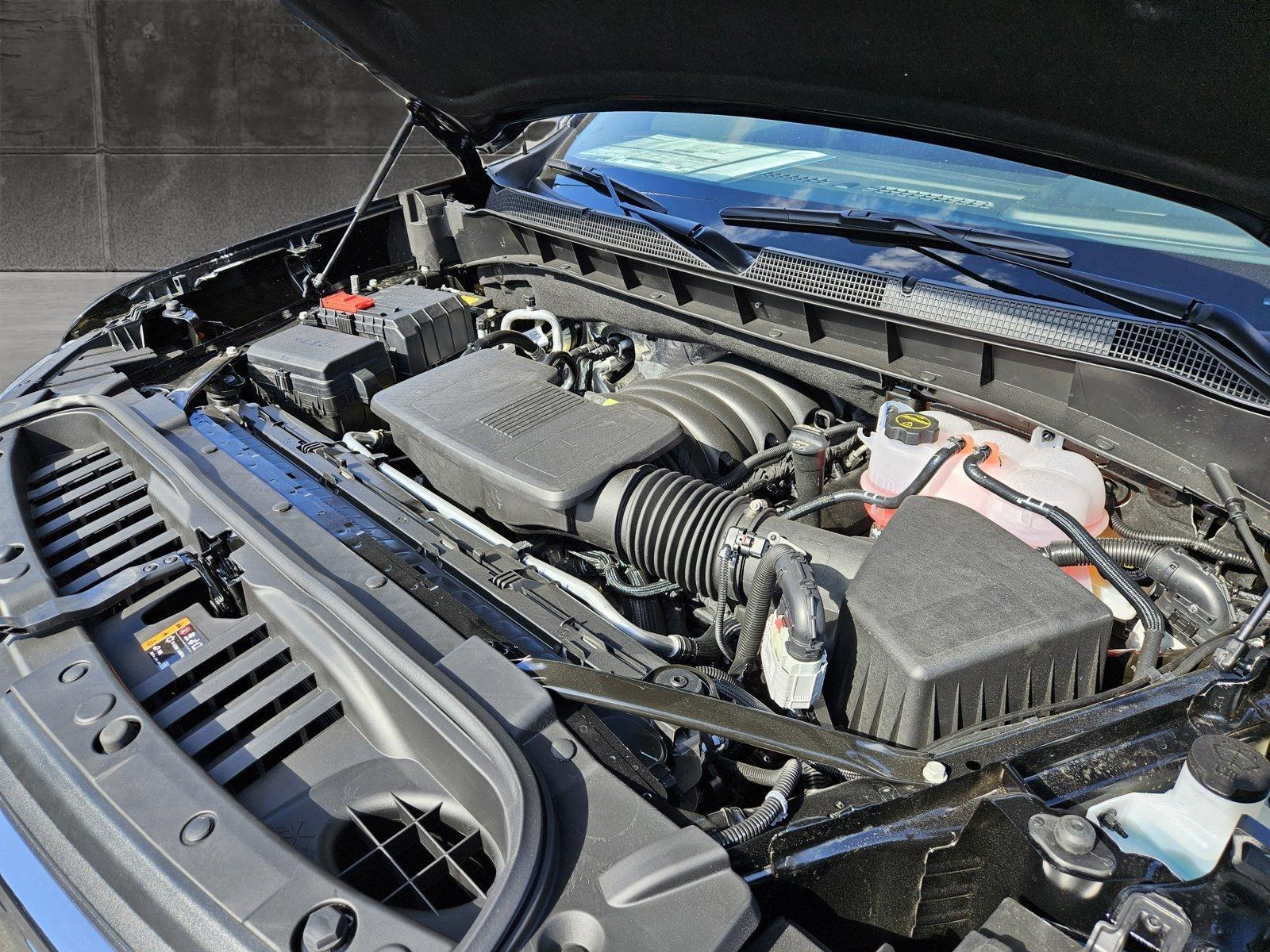 2025 Chevrolet Silverado 1500 Vehicle Photo in NORTH RICHLAND HILLS, TX 76180-7199