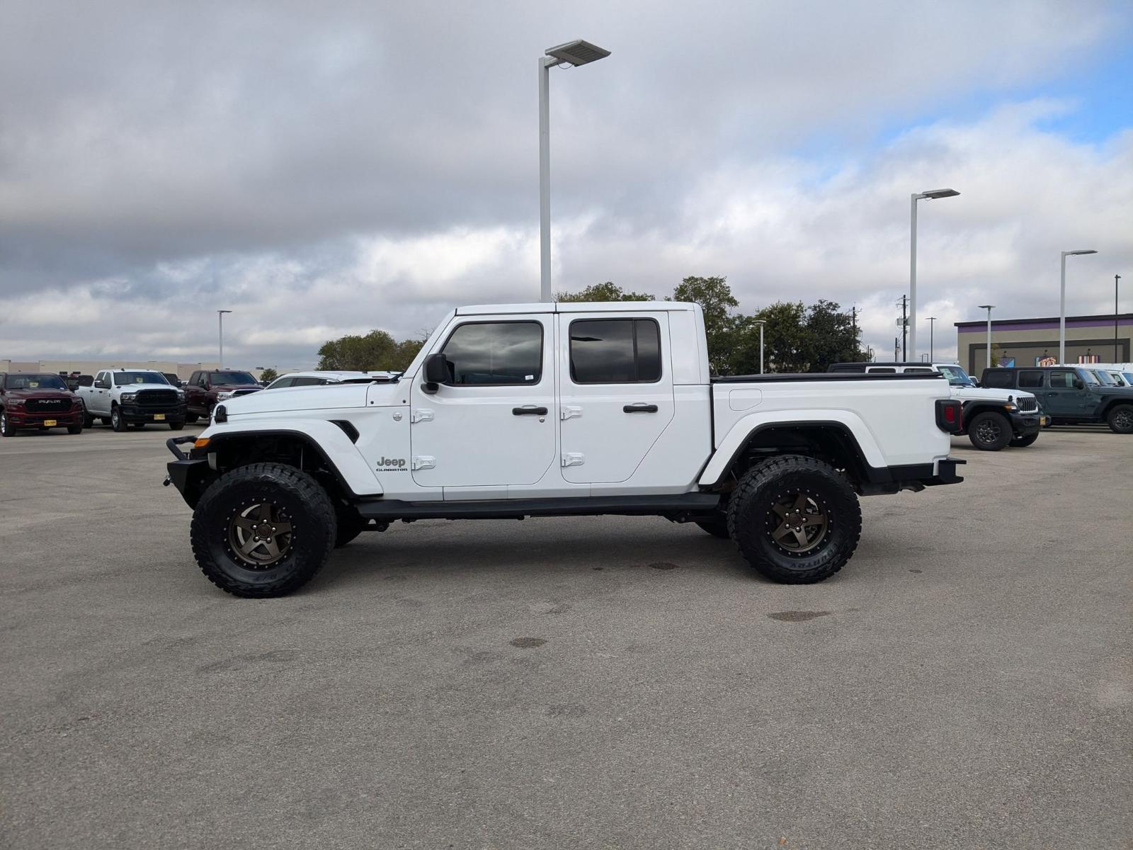 2021 Jeep Gladiator Vehicle Photo in Seguin, TX 78155