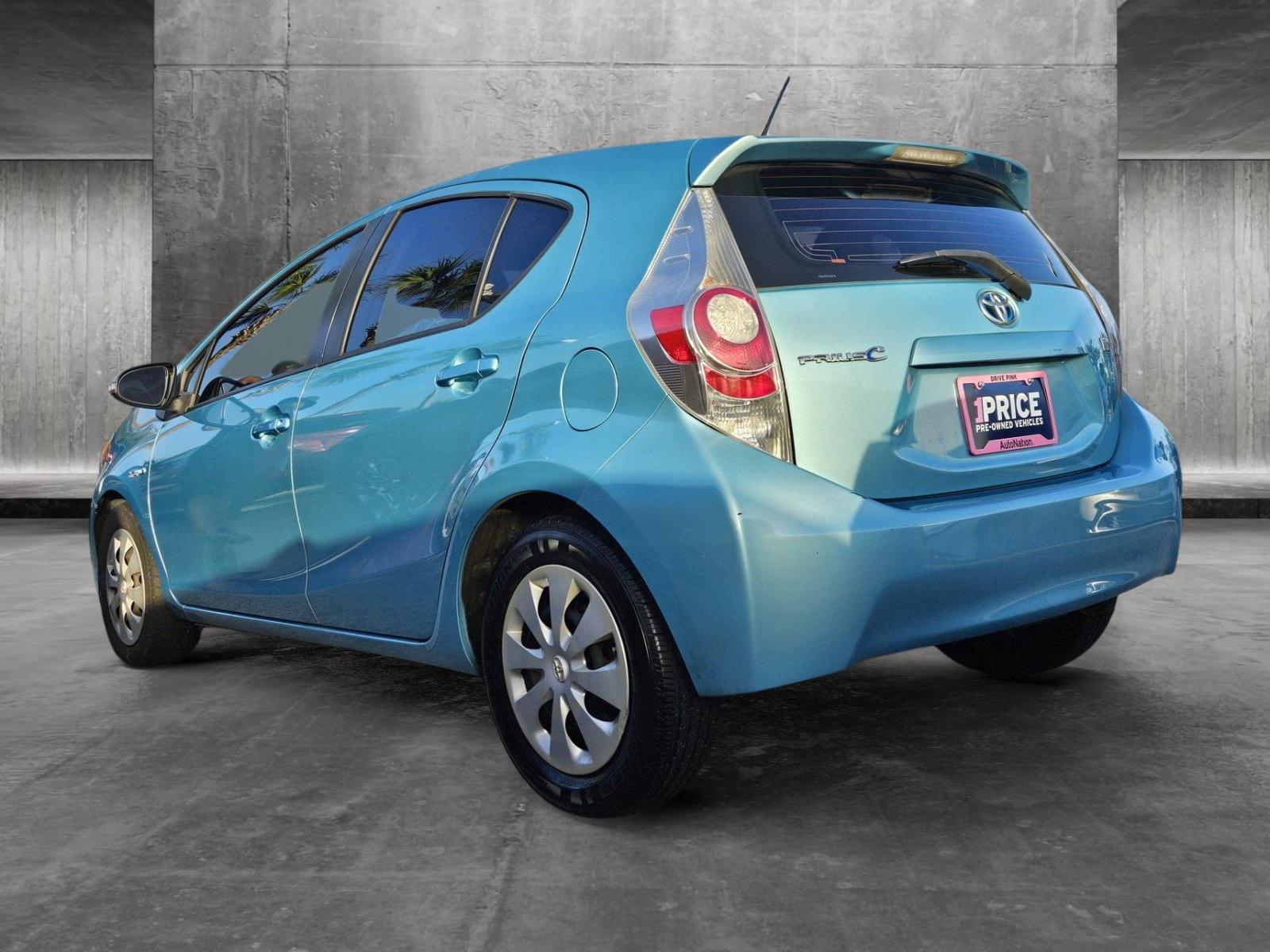 2013 Toyota Prius c Vehicle Photo in Winter Park, FL 32792