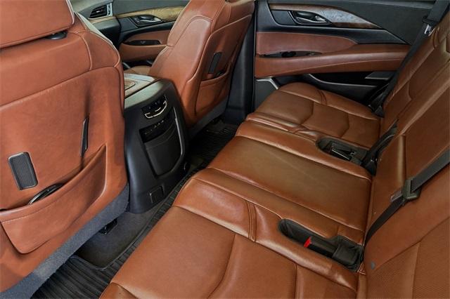 2020 Cadillac Escalade Vehicle Photo in ELK GROVE, CA 95757-8703