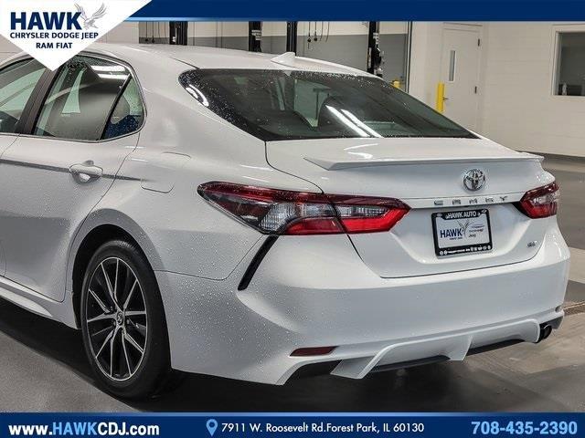 2022 Toyota Camry Vehicle Photo in Saint Charles, IL 60174