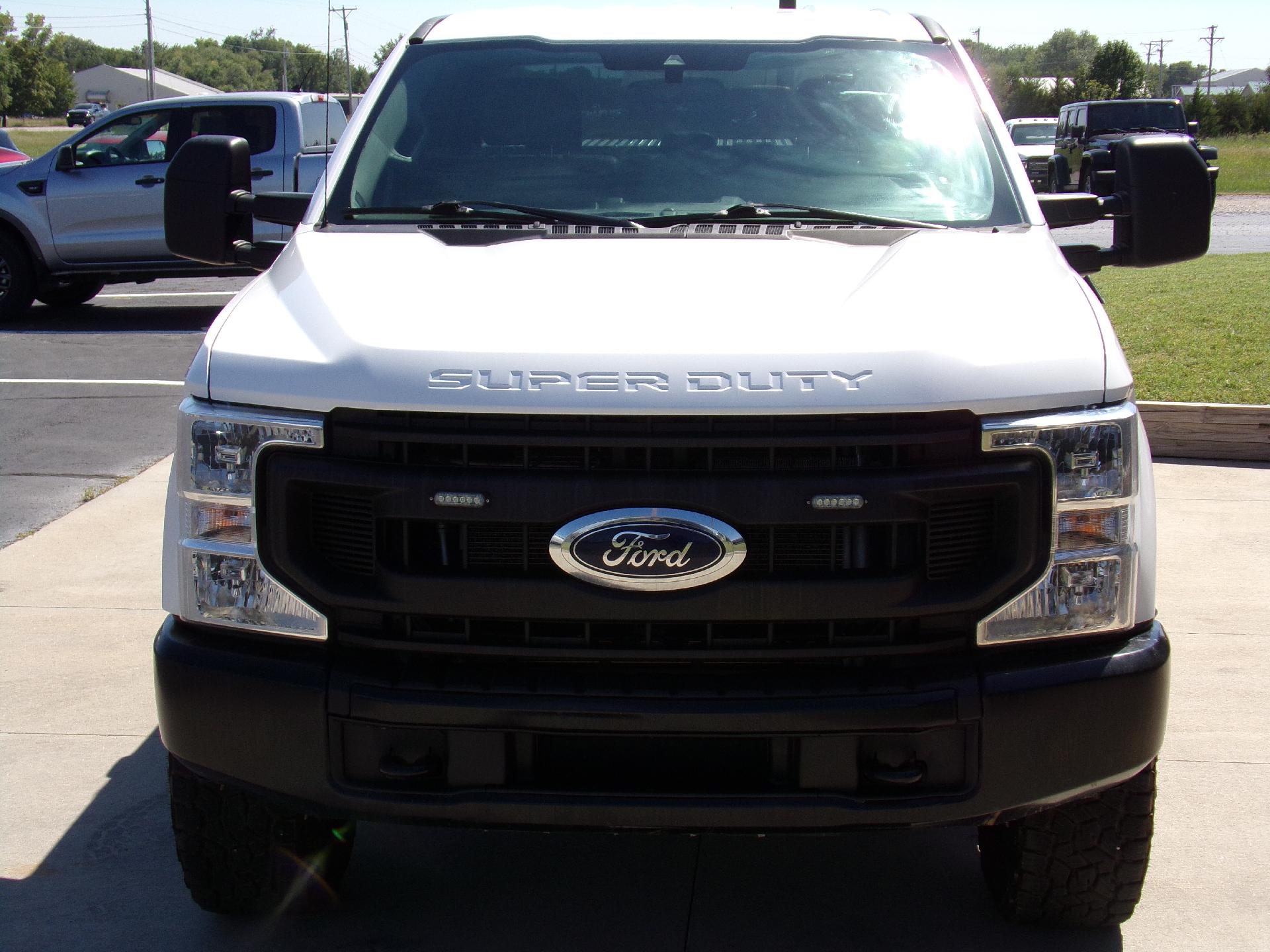 Used 2021 Ford F-250 Super Duty XL with VIN 1FT7W2B60MED04982 for sale in Chanute, KS