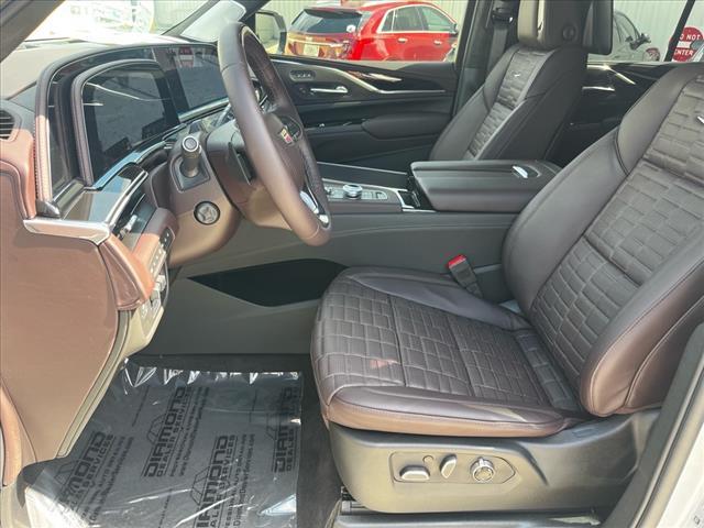 2024 Cadillac Escalade Vehicle Photo in TAMPA, FL 33612-3404