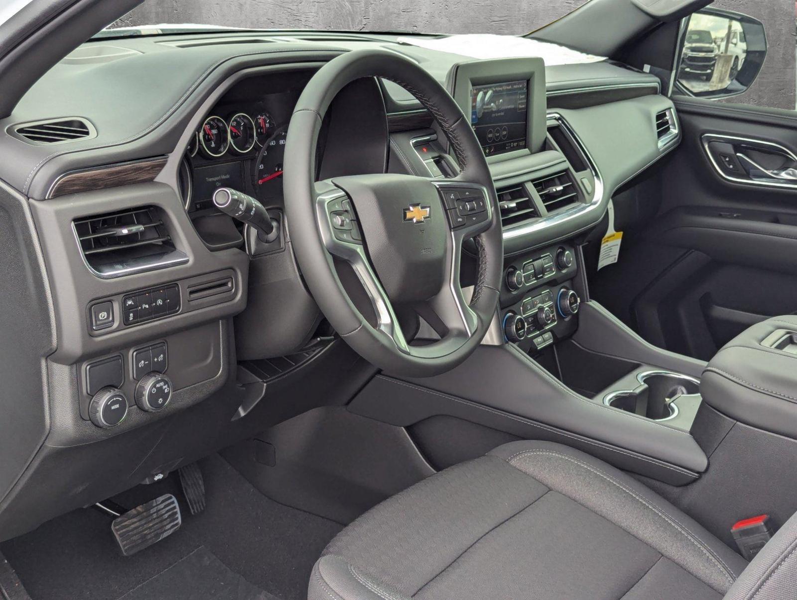 2024 Chevrolet Tahoe Vehicle Photo in PEMBROKE PINES, FL 33024-6534