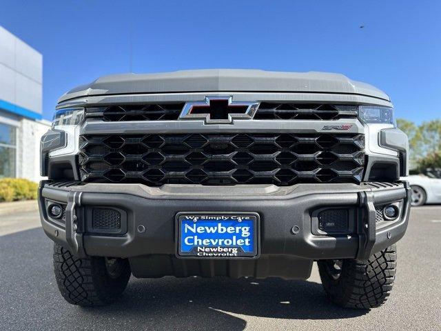 2024 Chevrolet Silverado 1500 Vehicle Photo in NEWBERG, OR 97132-1927