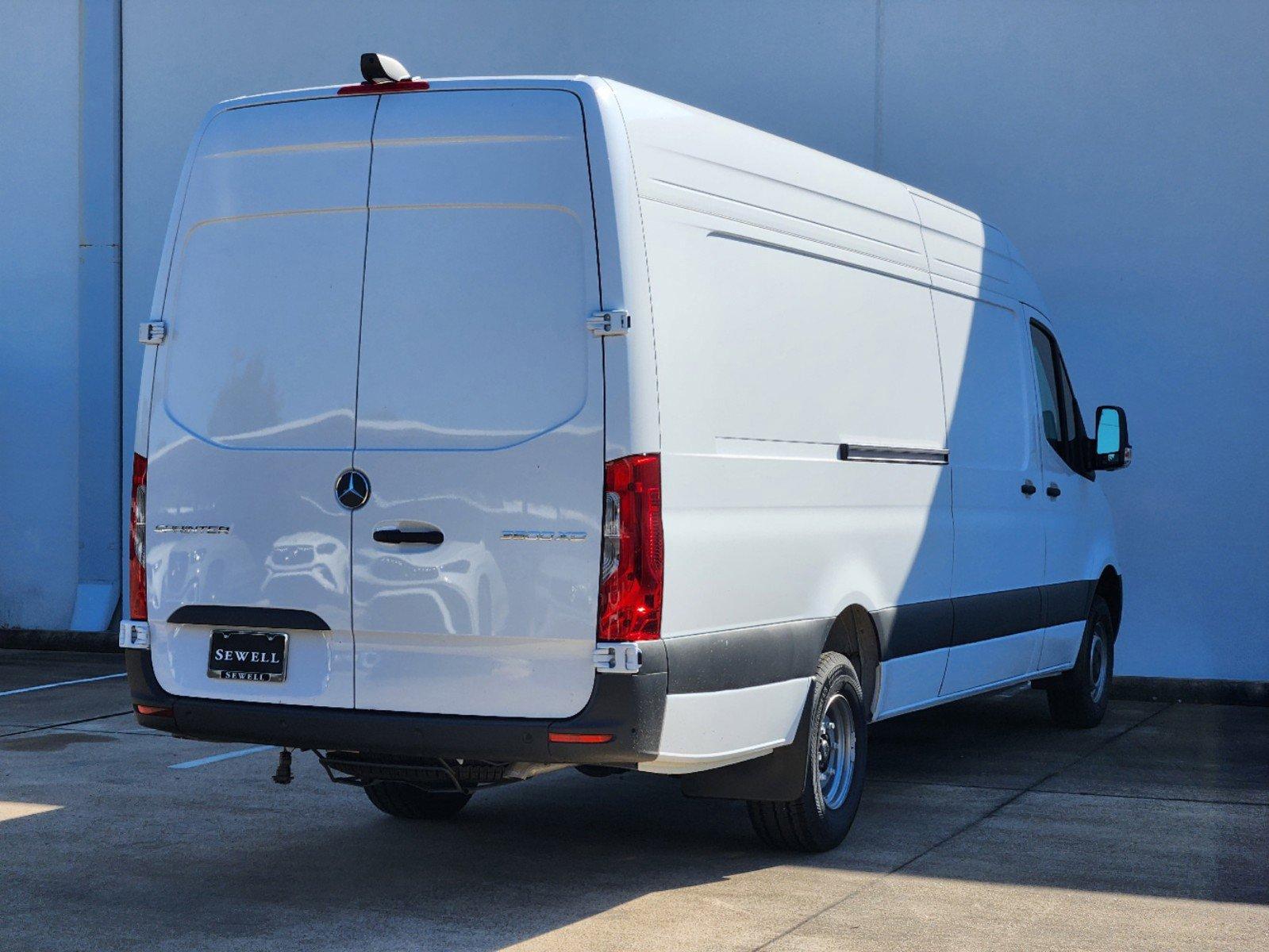 2024 Mercedes-Benz Sprinter Cargo Van Vehicle Photo in HOUSTON, TX 77079