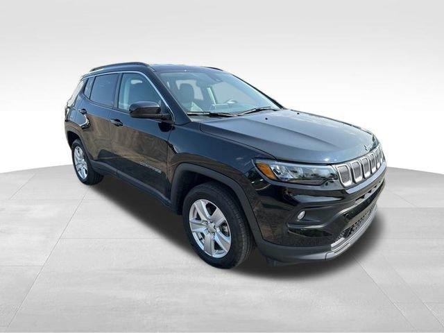 2022 Jeep Compass Vehicle Photo in MEDINA, OH 44256-9631