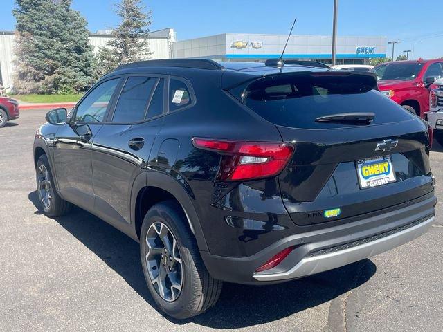 2025 Chevrolet Trax Vehicle Photo in GREELEY, CO 80634-4125