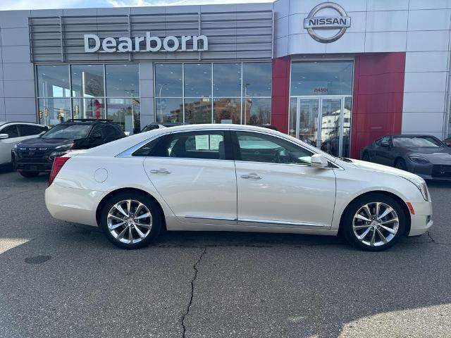 2013 Cadillac XTS Vehicle Photo in Canton, MI 48188