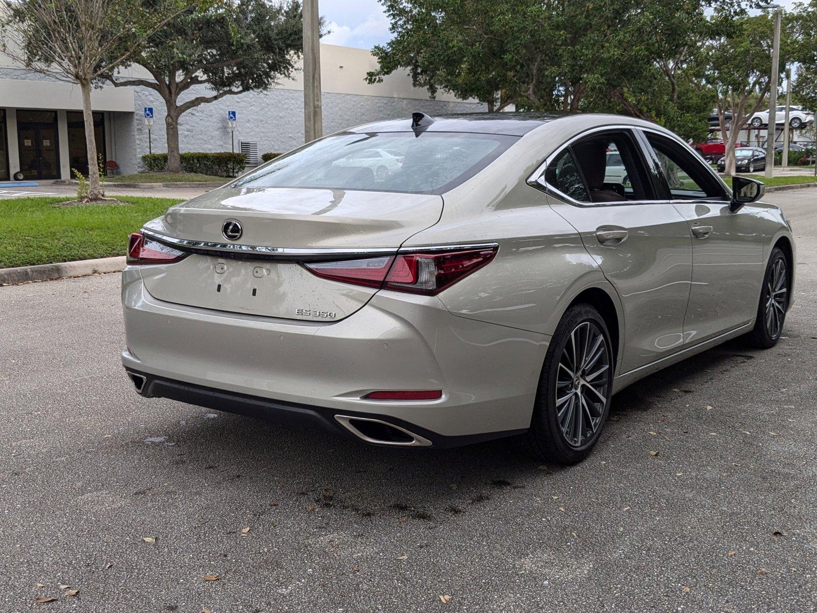 2022 Lexus ES 350 Vehicle Photo in West Palm Beach, FL 33417