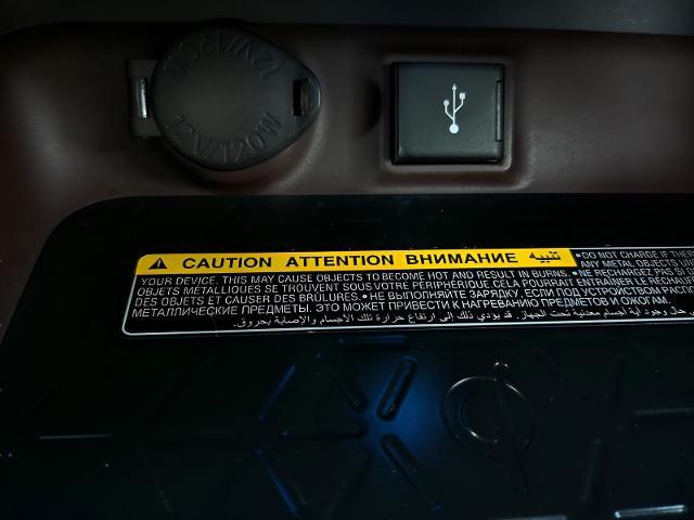 2021 Toyota RAV4 Vehicle Photo in Green Bay, WI 54304