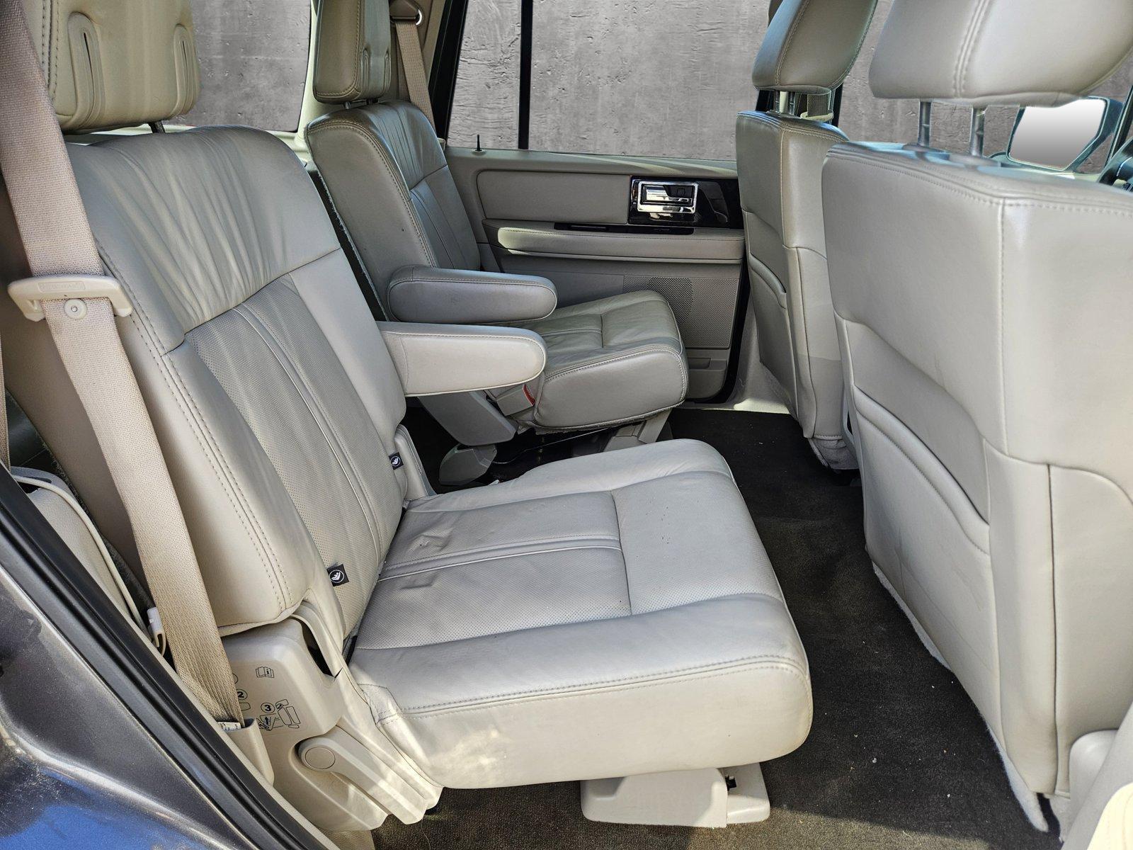 2015 Lincoln Navigator Vehicle Photo in Clearwater, FL 33765