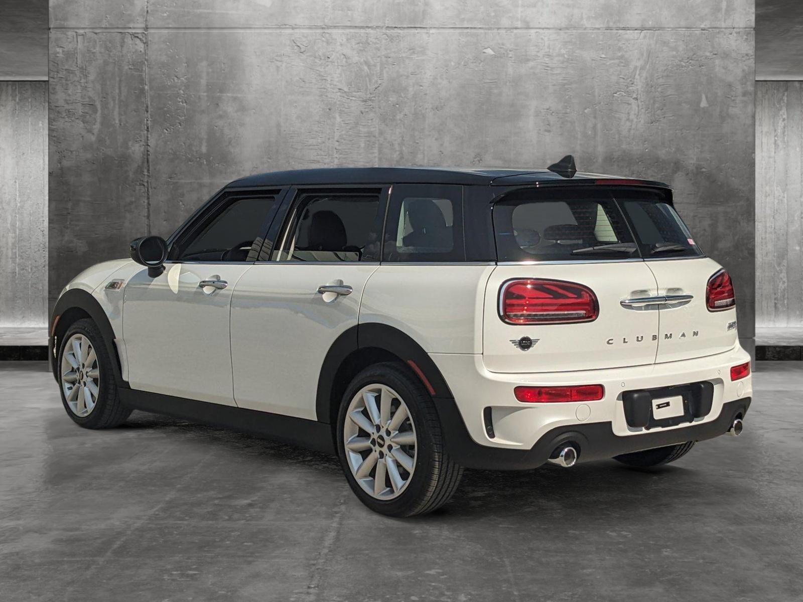 2024 MINI Cooper S Clubman Signature Vehicle Photo in Towson, MD 21204