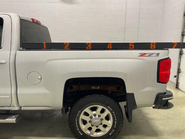 2015 Chevrolet Silverado 2500HD Built After Aug 14 Vehicle Photo in ROGERS, MN 55374-9422