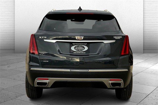 2022 Cadillac XT5 Vehicle Photo in TOPEKA, KS 66609-0000