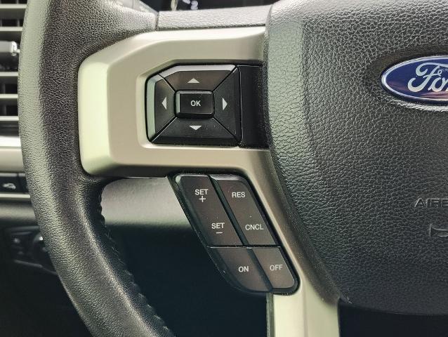 2017 Ford Super Duty F-250 SRW Vehicle Photo in GREEN BAY, WI 54304-5303