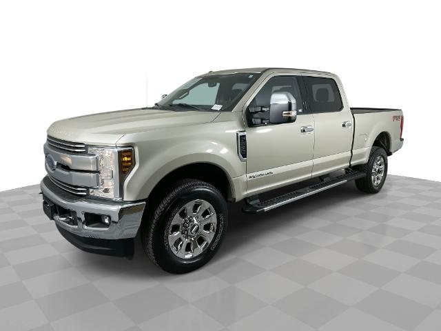 2018 Ford Super Duty F-250 SRW Vehicle Photo in GILBERT, AZ 85297-0402