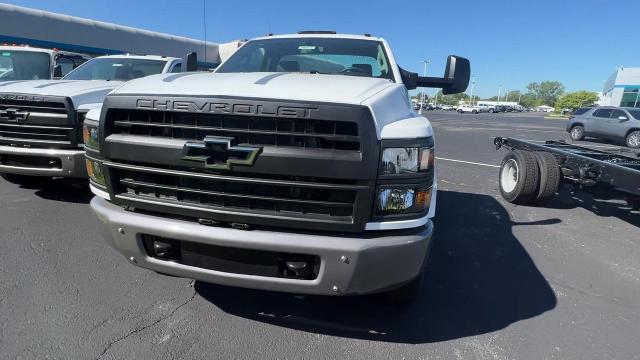 2023 Chevrolet Silverado Chassis Cab Vehicle Photo in INDIANAPOLIS, IN 46227-0991