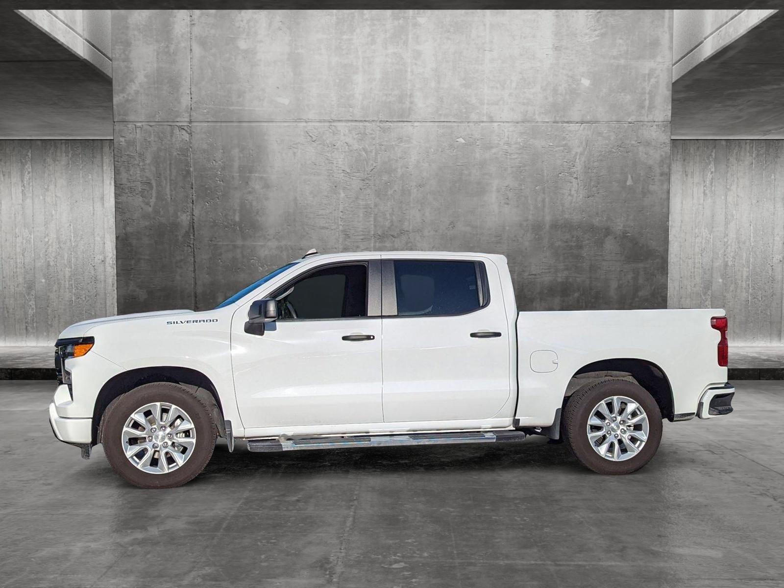 2024 Chevrolet Silverado 1500 Vehicle Photo in PEMBROKE PINES, FL 33024-6534