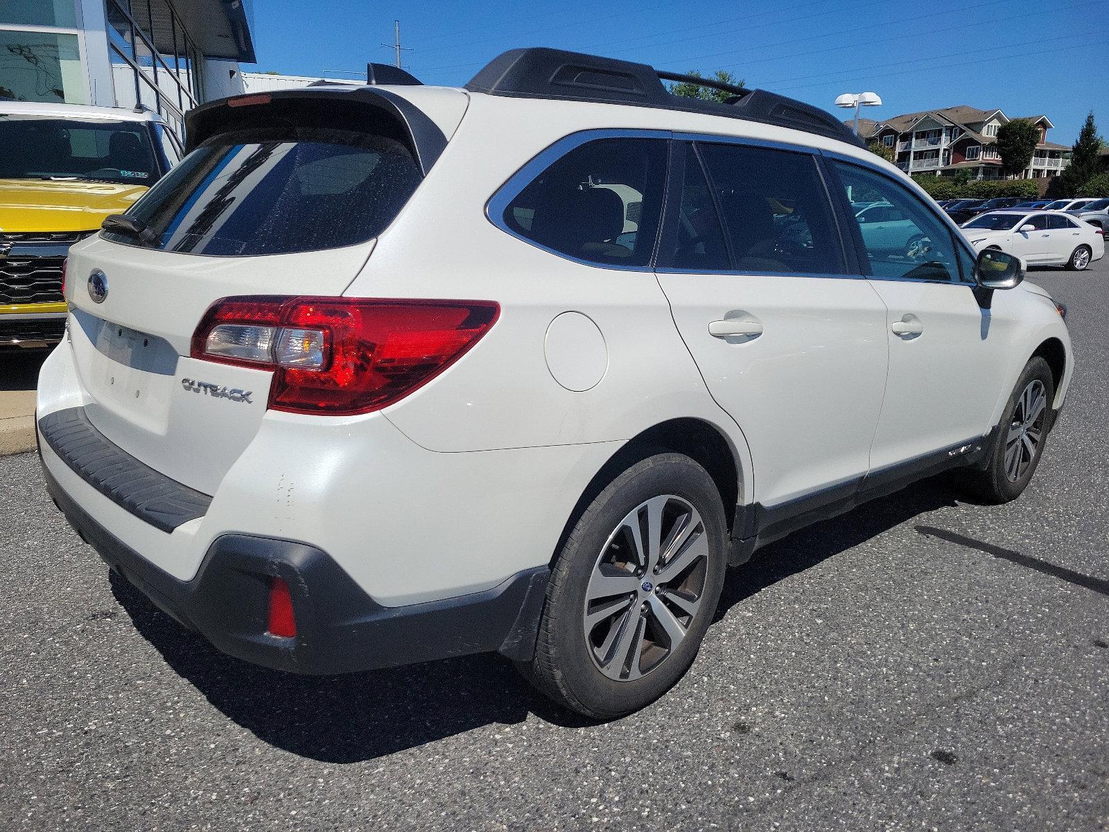 2019 Subaru Outback Vehicle Photo in BETHLEHEM, PA 18017-9401