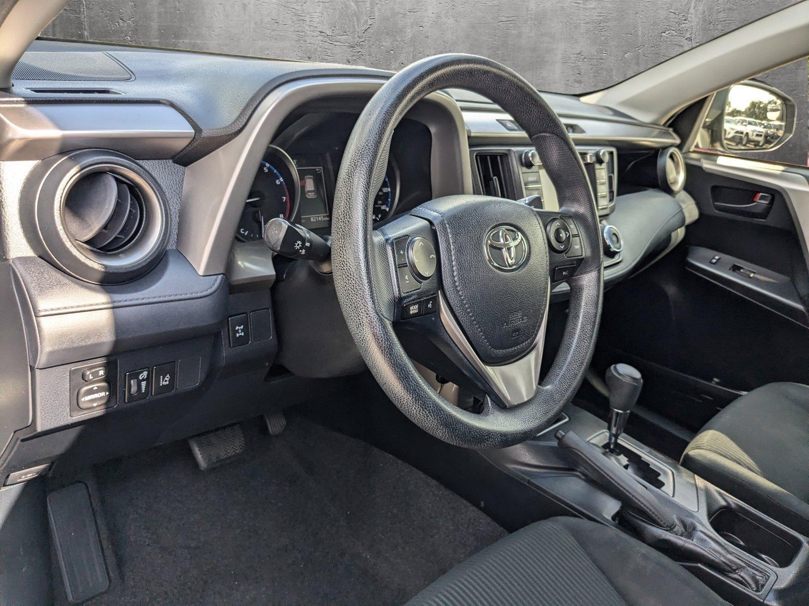 2018 Toyota RAV4 Vehicle Photo in Winter Park, FL 32792