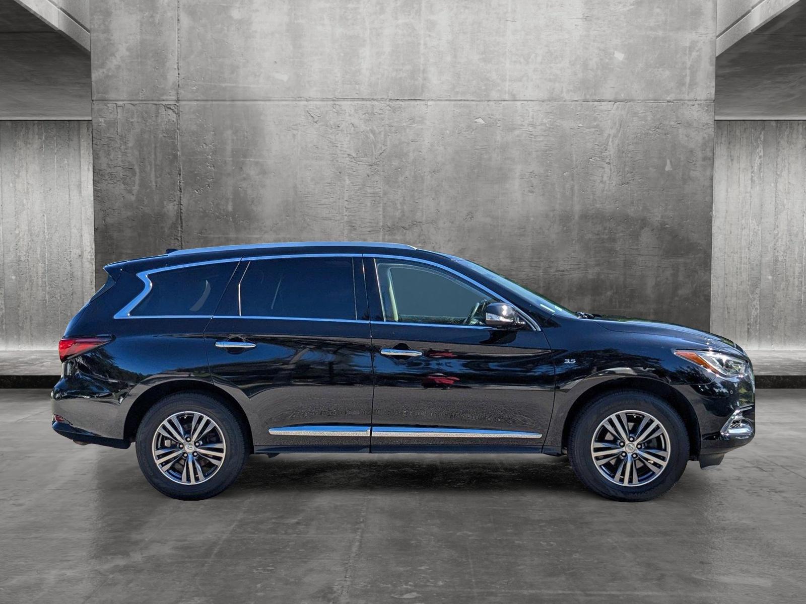 2017 INFINITI QX60 Vehicle Photo in West Palm Beach, FL 33417