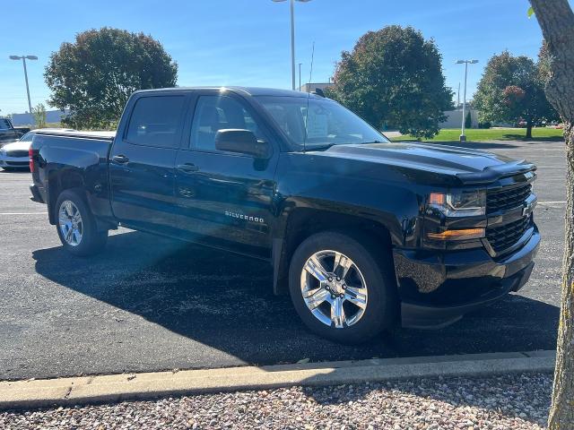 2018 Chevrolet Silverado 1500 Vehicle Photo in MIDDLETON, WI 53562-1492