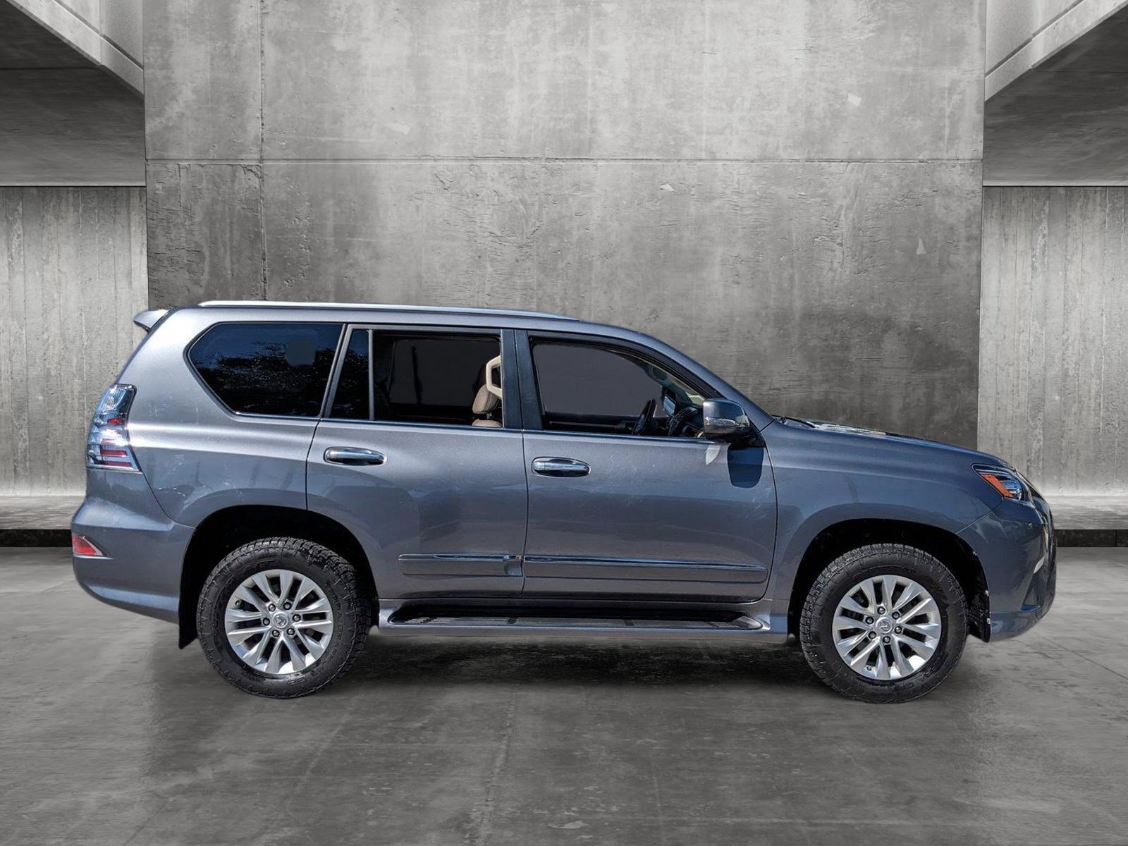 2017 Lexus GX 460 Vehicle Photo in Tampa, FL 33614