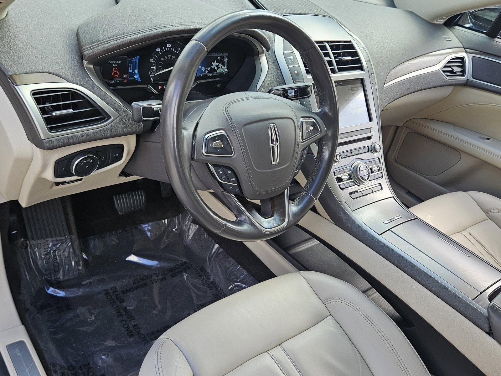 2017 Lincoln MKZ Vehicle Photo in Pembroke Pines , FL 33027