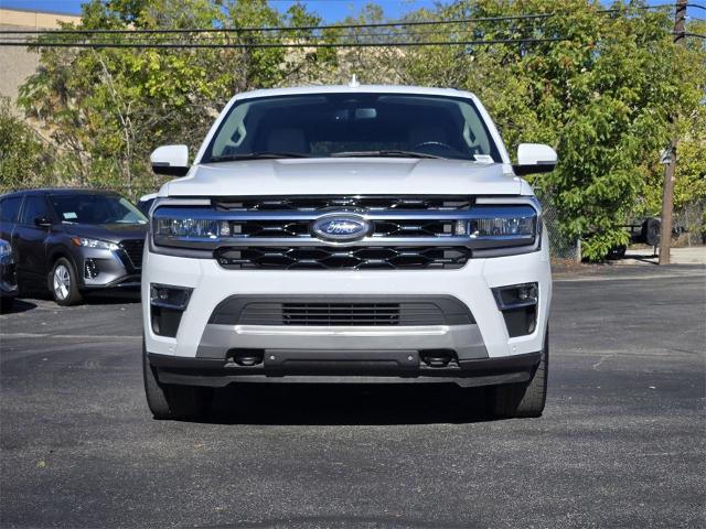 Used 2022 Ford Expedition Limited with VIN 1FMJU2AT9NEA59731 for sale in Farmers Branch, TX