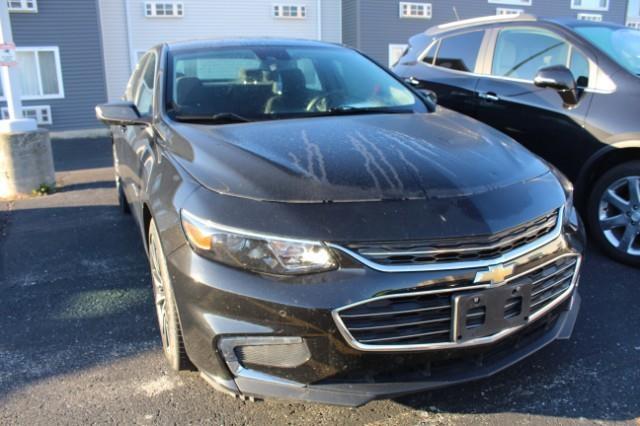 2018 Chevrolet Malibu Vehicle Photo in Green Bay, WI 54304