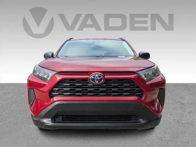 2019 Toyota RAV4 Vehicle Photo in BRUNSWICK, GA 31525-1881