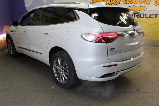 2023 Buick Enclave Vehicle Photo in GRAND LEDGE, MI 48837-9199