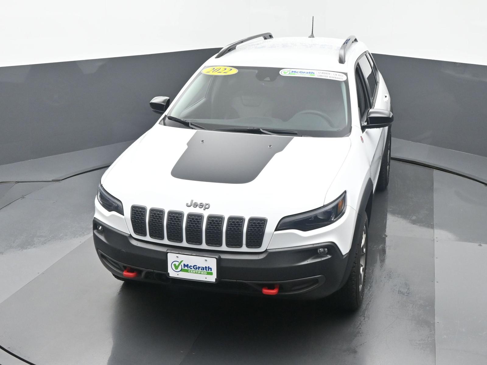 2022 Jeep Cherokee Vehicle Photo in Cedar Rapids, IA 52402